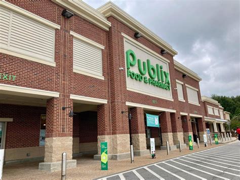 Publix&x27;s delivery, curbside pickup, and Publix Quick Picks item prices are higher than item prices in physical store locations. . Publix pharmacy gunn battle